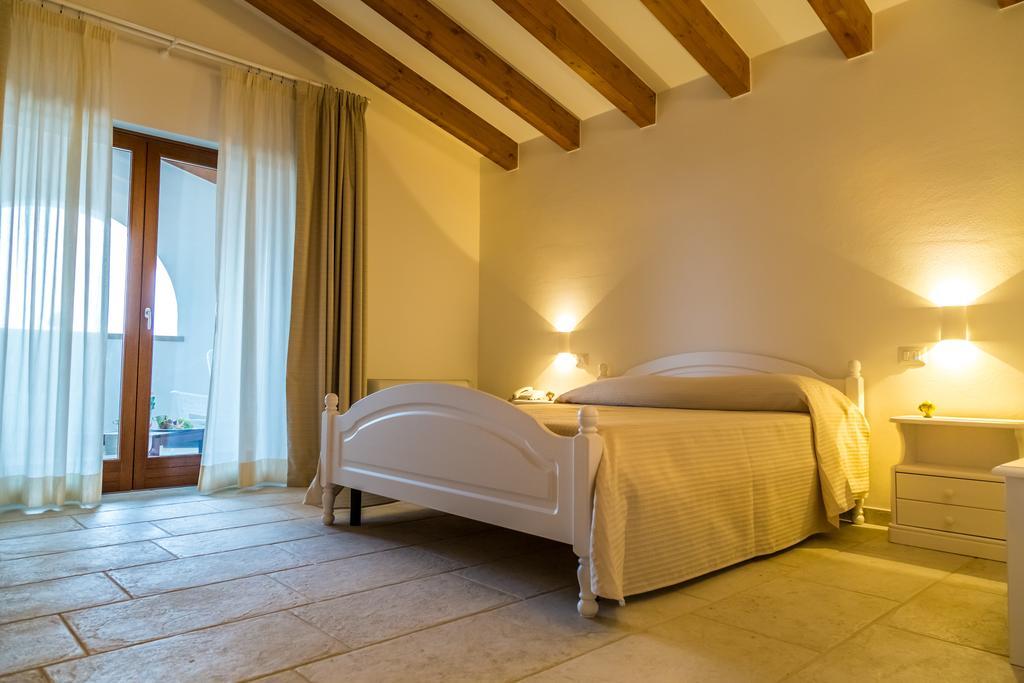 Masseria Martellotta Palagianello Rom bilde